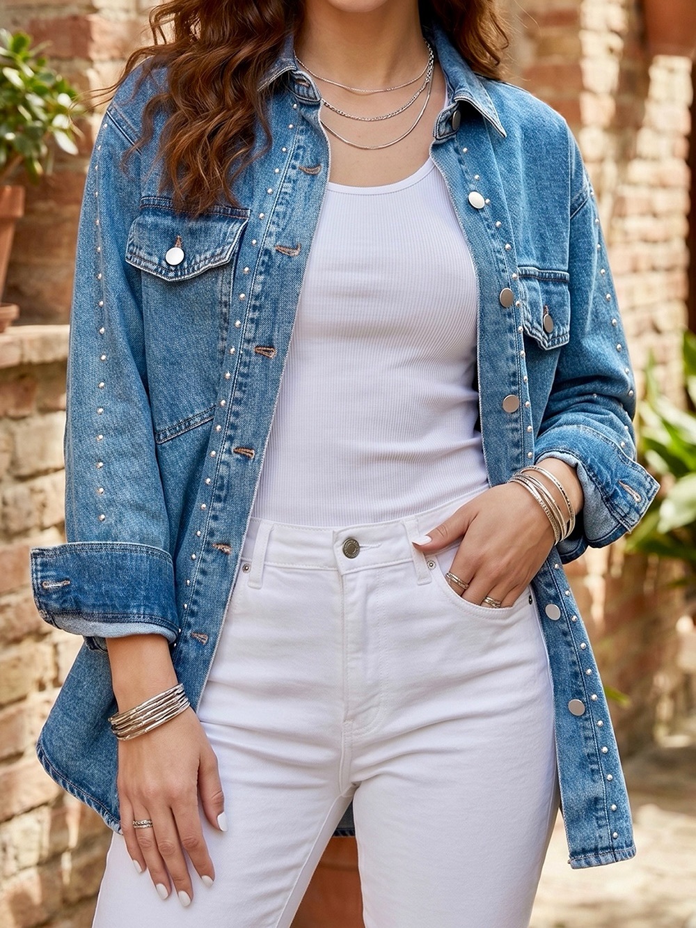 🩵 Hello Gorgeous! Rivet Embellished Western Style Long Sleeve Denim Jean Jacket